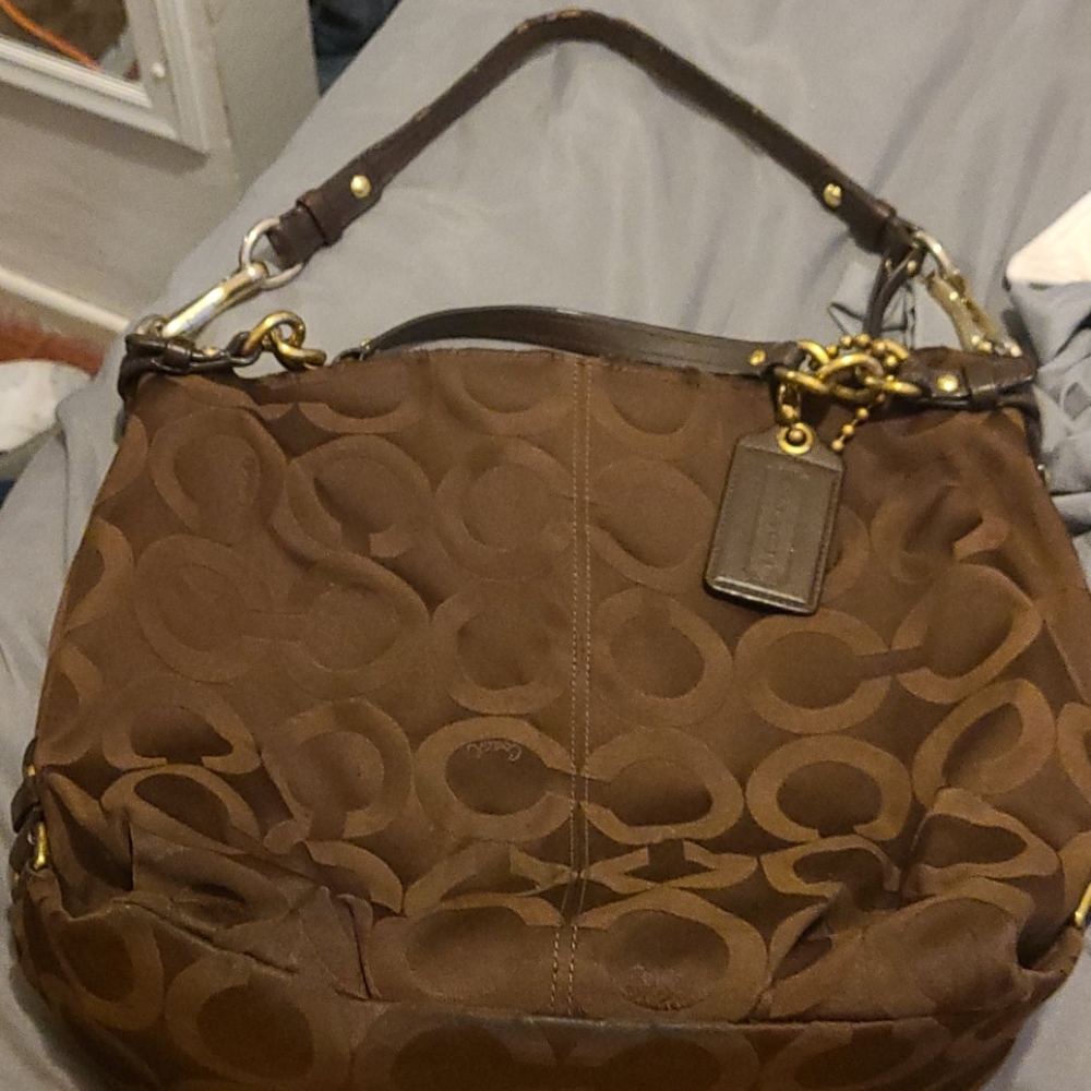 Coach shoulder bag